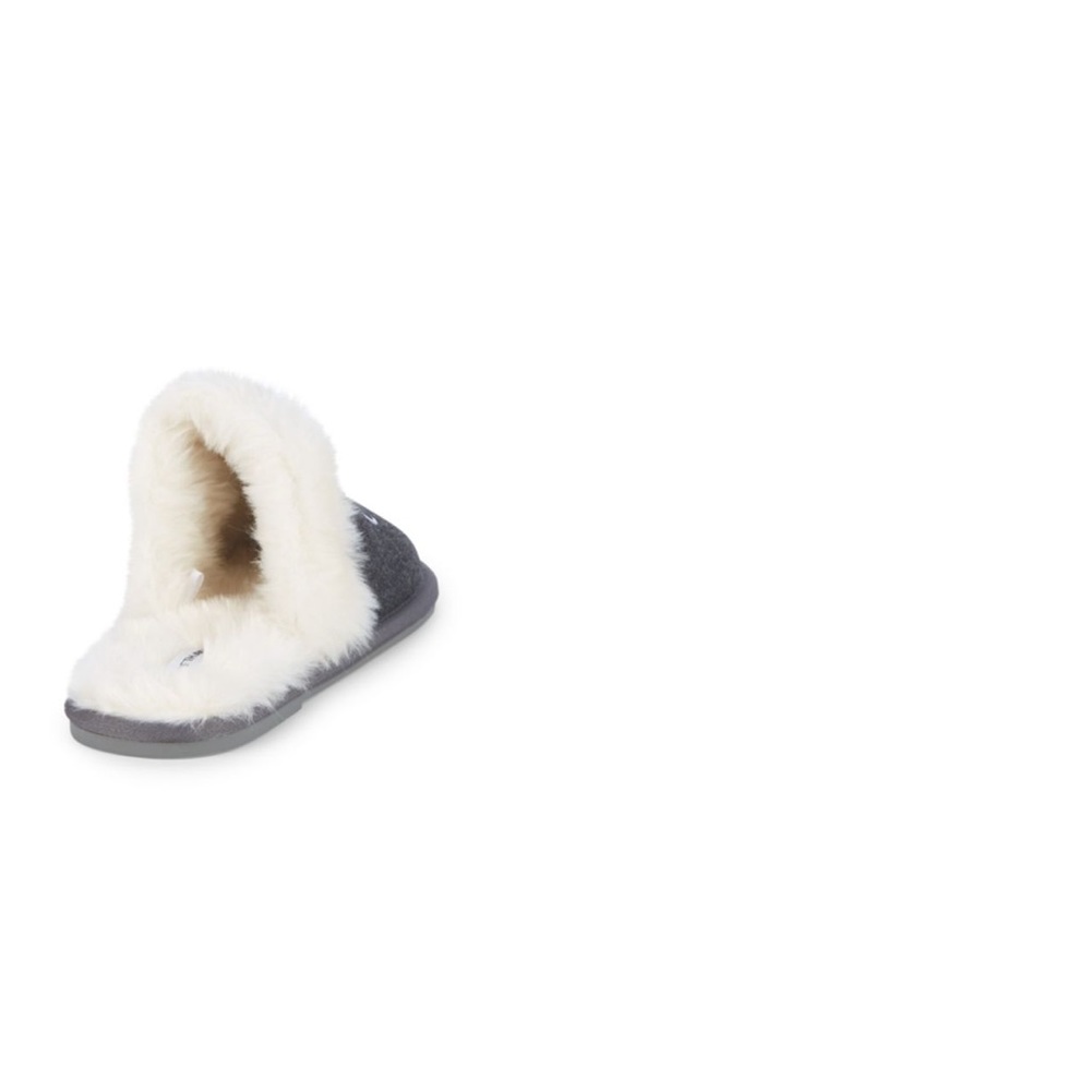 Saks Fifth Avenue Slippers - Picture 4 of 4